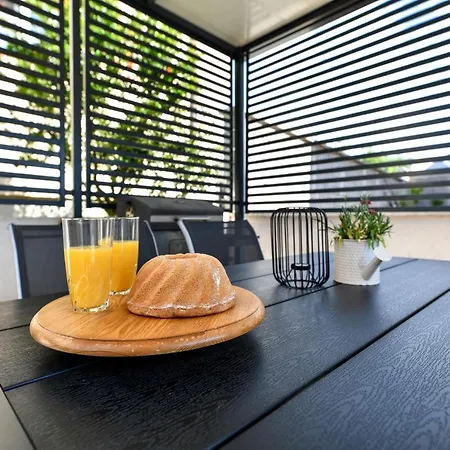 Luxe Apartment *